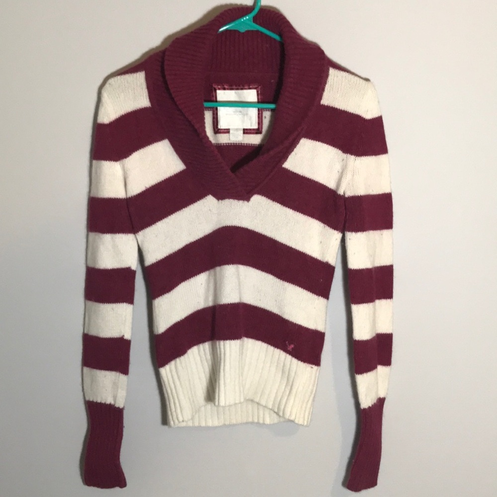 American Eagle Sweater- Small